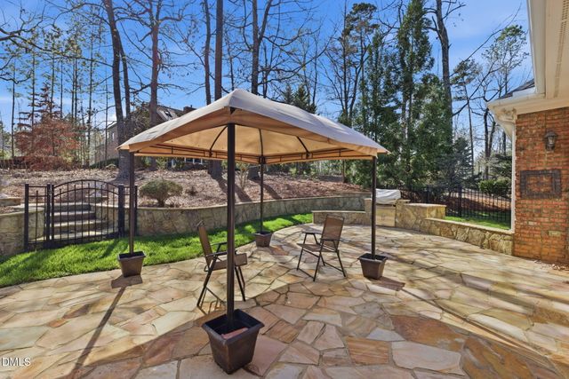 501 Bear Tree Creek, Chapel Hill, NC 27517