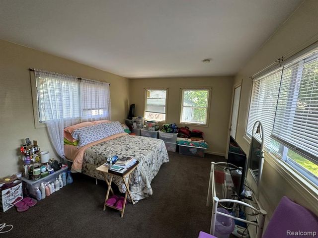 19780 Barlow Street, Detroit, MI 48205