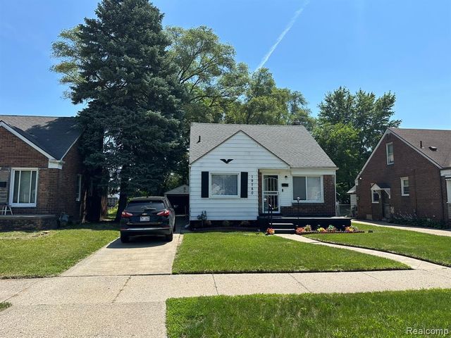 19780 Barlow Street, Detroit, MI 48205