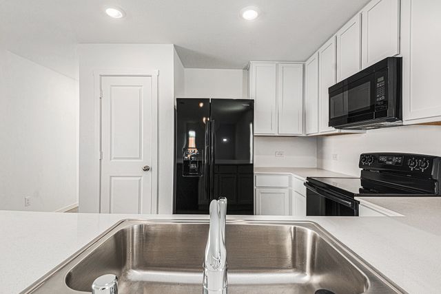 911 Sandhill Crane Lane, Princeton, TX 75407