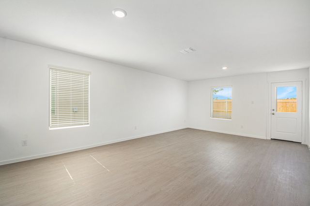 911 Sandhill Crane Lane, Princeton, TX 75407