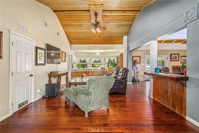 375 E County Line Road, Calimesa, CA 92320