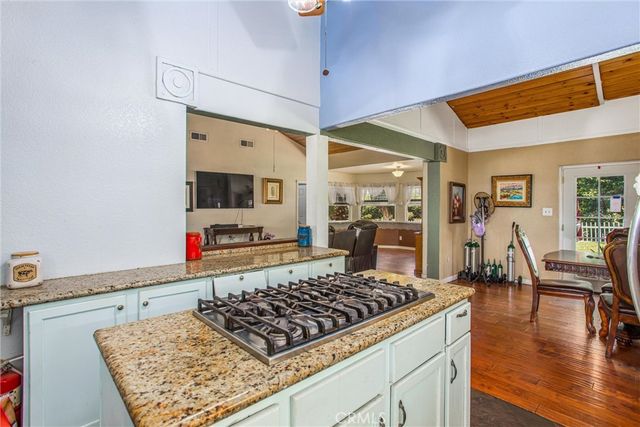 375 E County Line Road, Calimesa, CA 92320