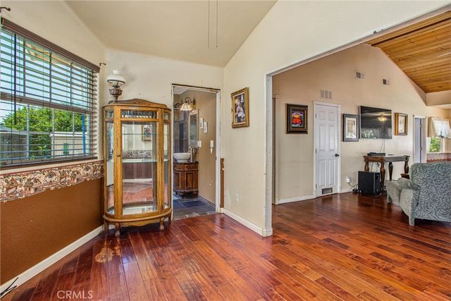 375 E County Line Road, Calimesa, CA 92320