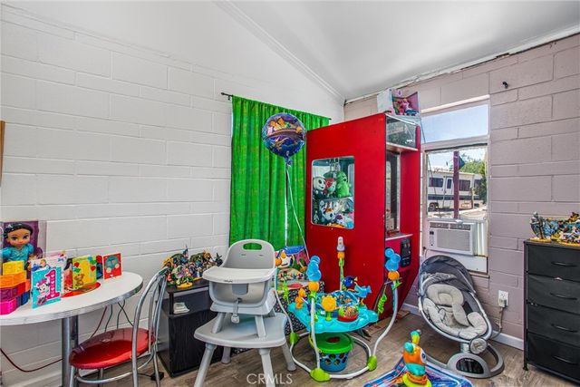 375 E County Line Road, Calimesa, CA 92320