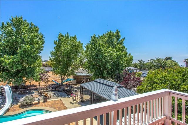 375 E County Line Road, Calimesa, CA 92320