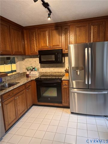 2731 Spinnaker Ct, Henrico, VA 23233