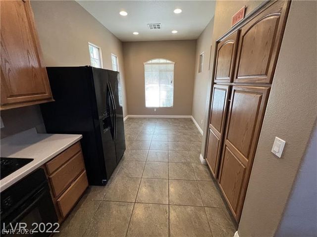 9716 Skiers Chalet Court, Las Vegas, NV 89178