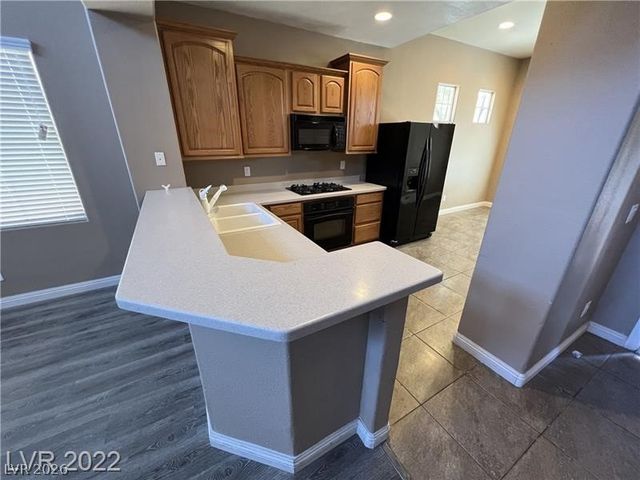 9716 Skiers Chalet Court, Las Vegas, NV 89178