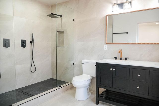 3017 Frontier Avenue NE, Albuquerque, NM 87106