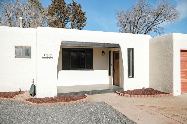 3017 Frontier Avenue NE, Albuquerque, NM 87106