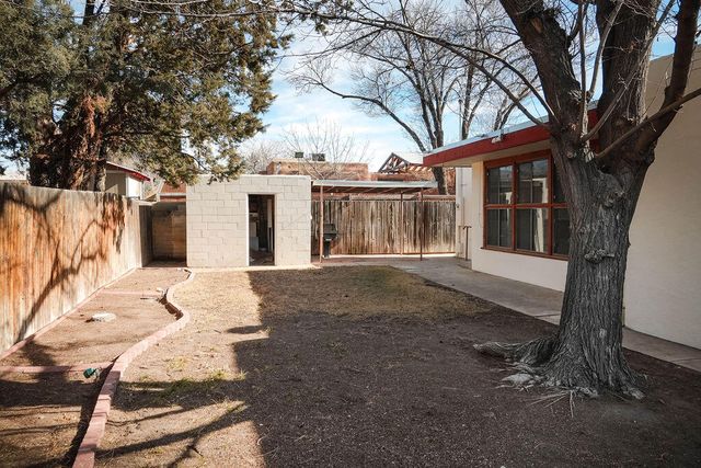 3017 Frontier Avenue NE, Albuquerque, NM 87106