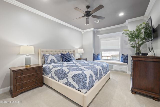 100 Candlewood Drive, Lafayette, LA 70508