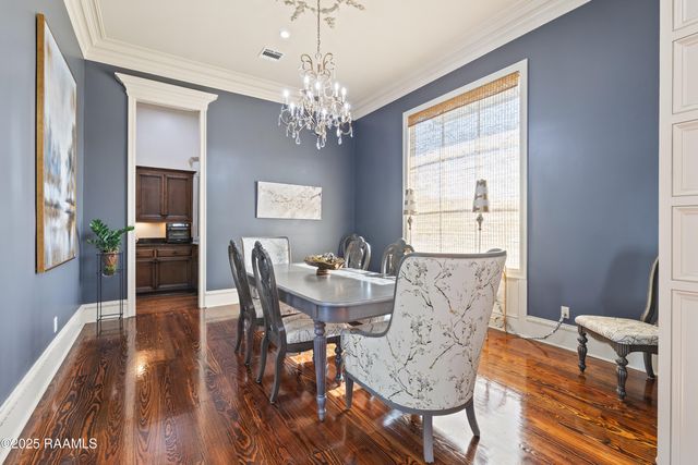 100 Candlewood Drive, Lafayette, LA 70508