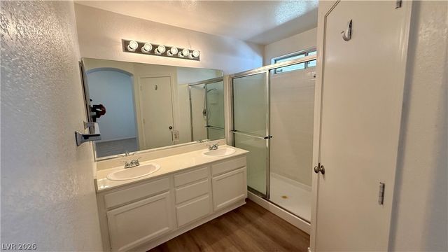 3606 Helmsman Drive, North Las Vegas, NV 89032