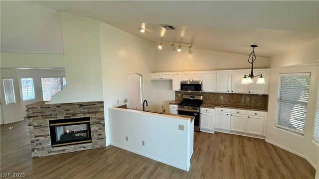 3606 Helmsman Drive, North Las Vegas, NV 89032