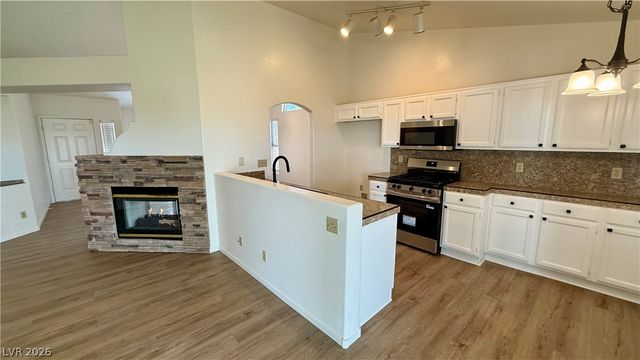 3606 Helmsman Drive, North Las Vegas, NV 89032