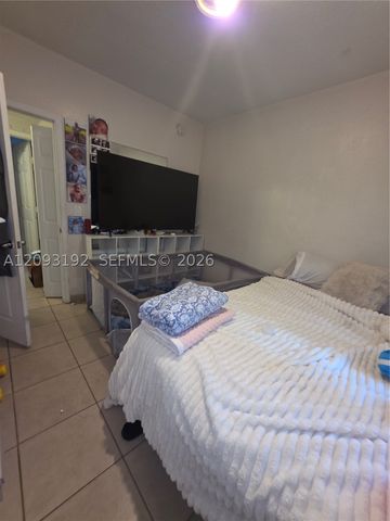 7251 NW 174th Ter 102, Hialeah, FL 33015