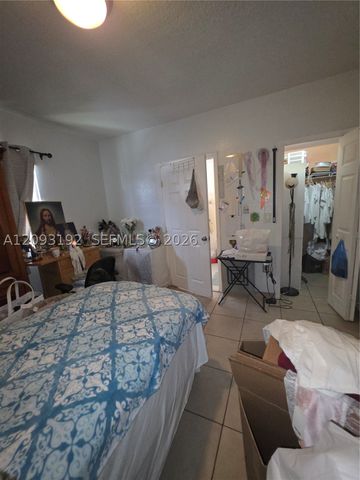7251 NW 174th Ter 102, Hialeah, FL 33015