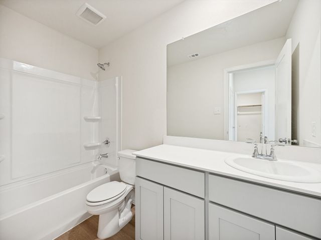 936 S Holly Avenue, Sherman, TX 75092