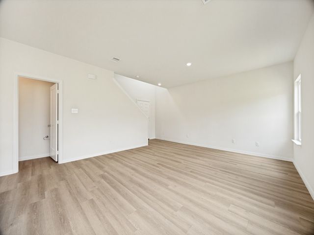 936 S Holly Avenue, Sherman, TX 75092