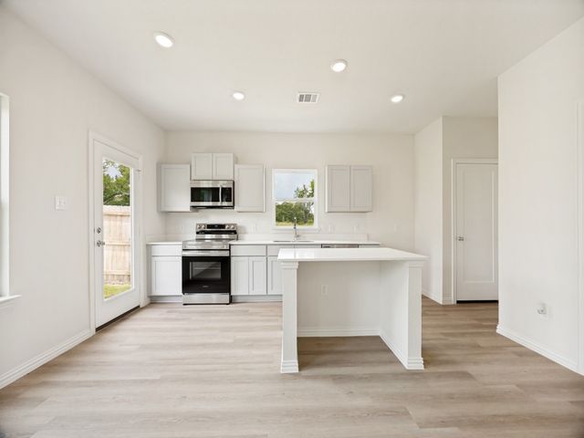 936 S Holly Avenue, Sherman, TX 75092