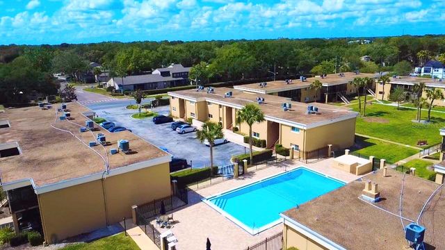 1000 LAKE OF THE WOODS BOULEVARD 101B, Casselberry, FL 32730