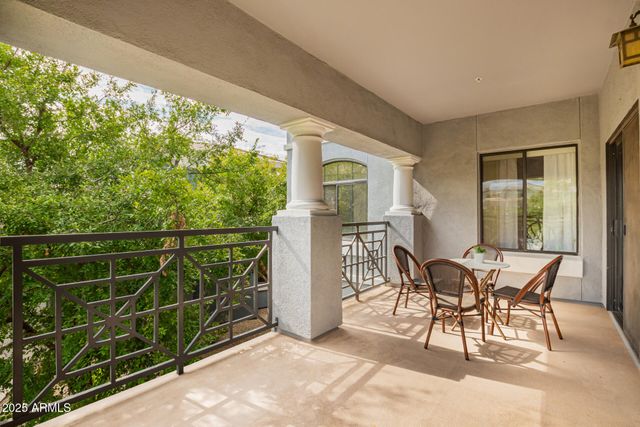 295 N RURAL Road 202, Chandler, AZ 85226