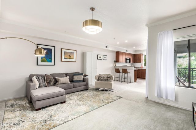 295 N RURAL Road 202, Chandler, AZ 85226