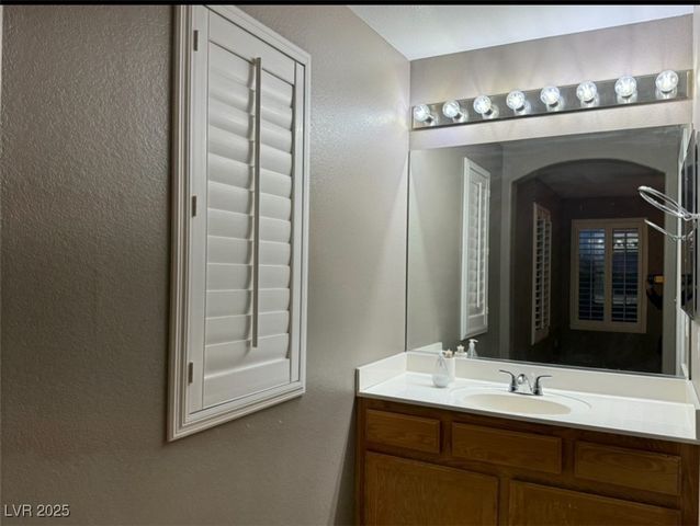 5643 Dawn Falls Street, Las Vegas, NV 89148