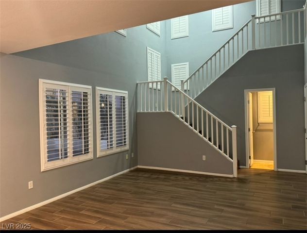 5643 Dawn Falls Street, Las Vegas, NV 89148