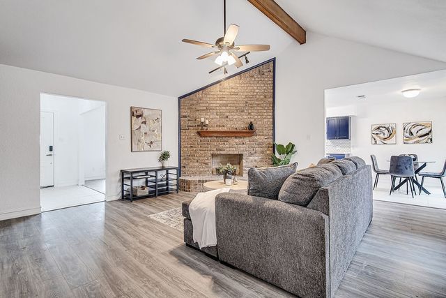 4825 Barberry Drive, Fort Worth, TX 76133