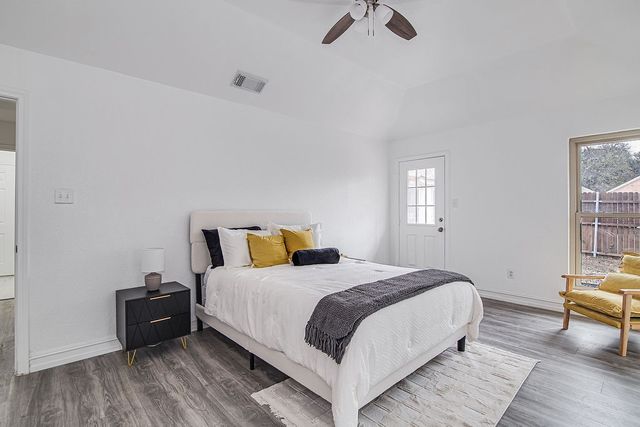 4825 Barberry Drive, Fort Worth, TX 76133
