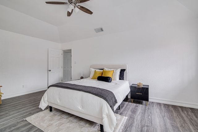 4825 Barberry Drive, Fort Worth, TX 76133