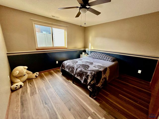 10175 LARAMIE LN, Summerset, SD 57718