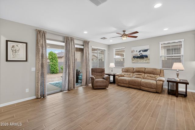 10218 W PICCADILLY Road, Avondale, AZ 85392