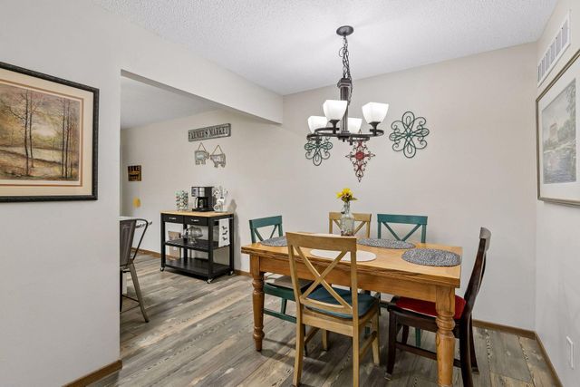 8730 134th Street W, Apple Valley, MN 55124