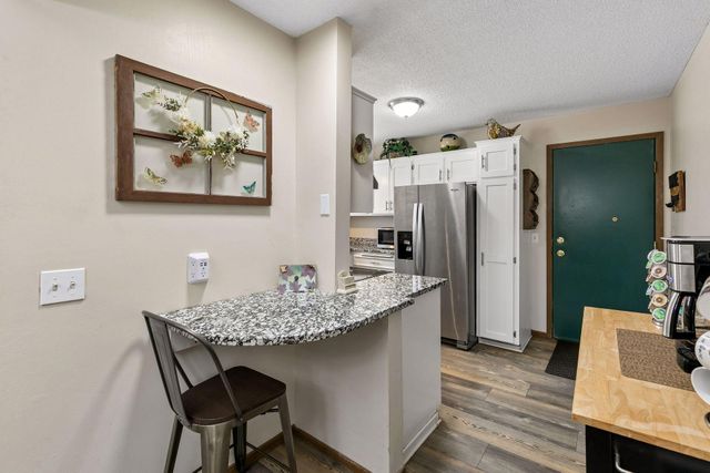 8730 134th Street W, Apple Valley, MN 55124