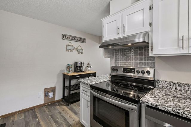 8730 134th Street W, Apple Valley, MN 55124