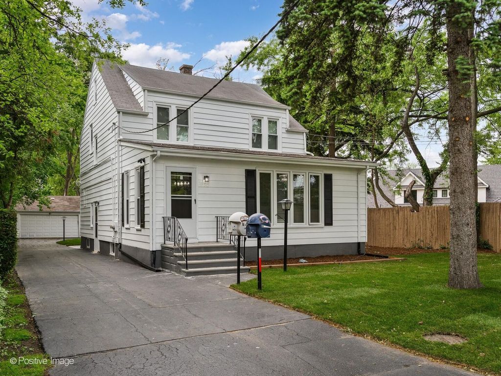 1950 monroe Avenue, Glenview, IL 60025