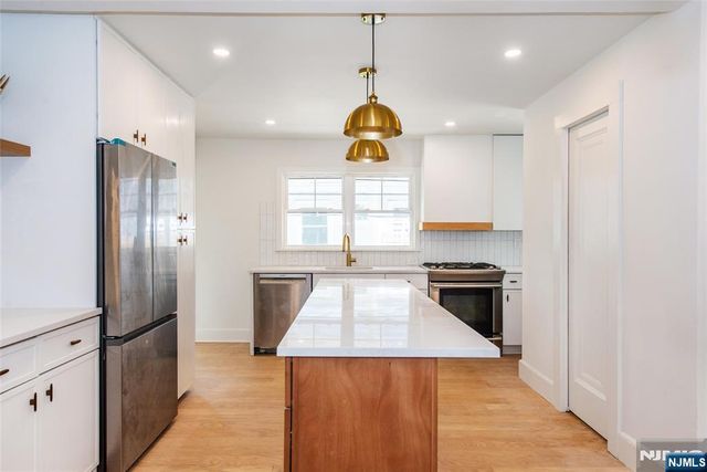 115 Overlook Terrace, Bloomfield, NJ 07003