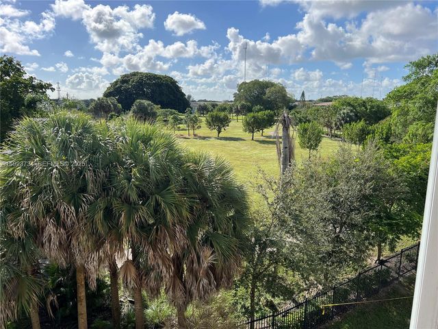 4800 Hillcrest Ln 408, Hollywood, FL 33021