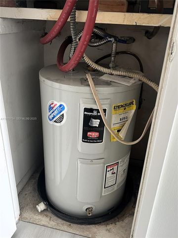 4800 Hillcrest Ln 408, Hollywood, FL 33021