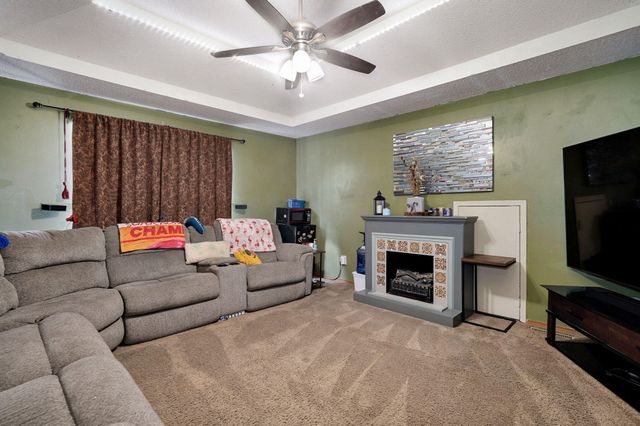 5361 South Aaron Avenue, Springfield, MO 65810