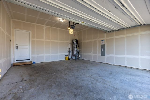 19206 18th Ave Court E, Spanaway, WA 98387