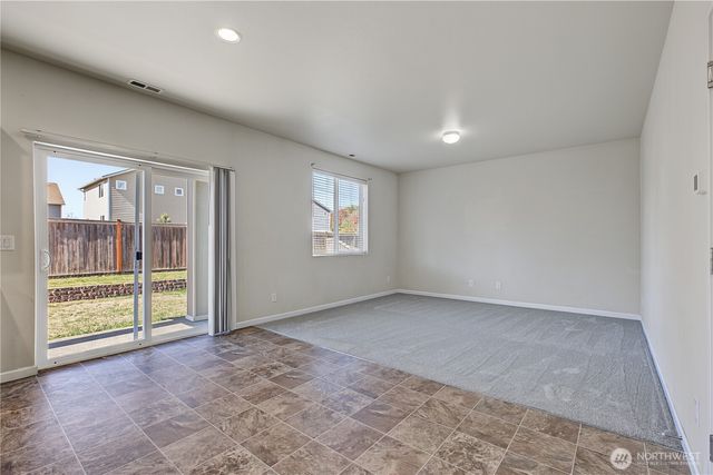19206 18th Ave Court E, Spanaway, WA 98387