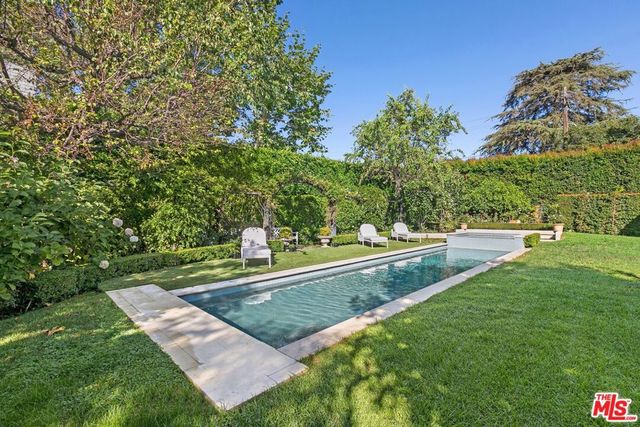 201 S Bristol Avenue, Los Angeles, CA 90049