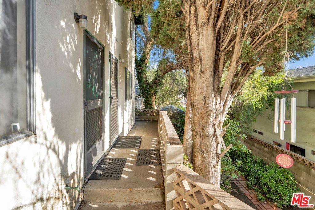 2241 Ewing Street, Los Angeles, CA 90039 — photo 2