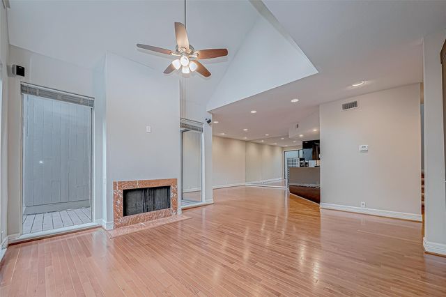 316 Litchfield Lane, Houston, TX 77024