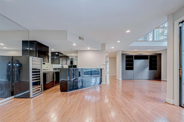 316 Litchfield Lane, Houston, TX 77024